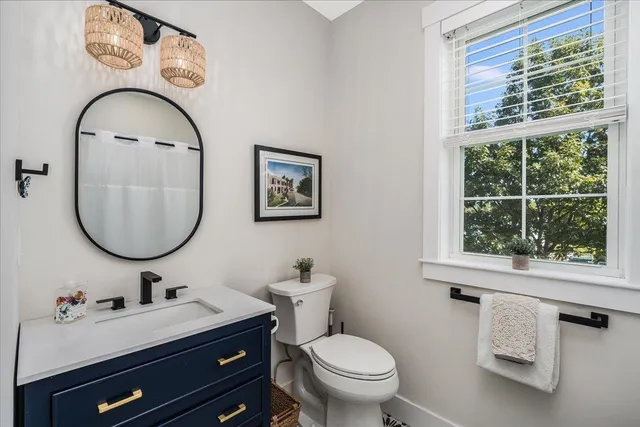 $3,400 | 87 South Main Street, Unit 2, Concord, NH 03301