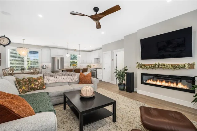 $3,400 | 87 South Main Street, Unit 2, Concord, NH 03301