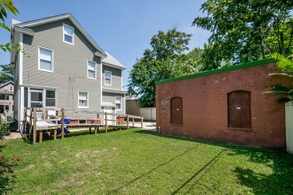 68 Bryant Street Springfield, MA 01108 - Photo 29 of 30 Gallery Image 29