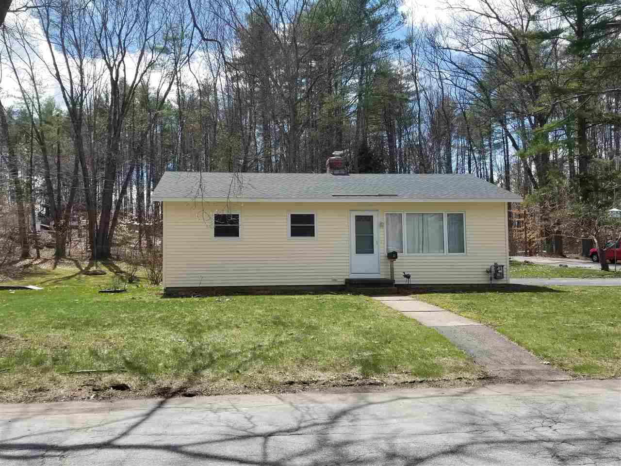 27 Rundlett Street Concord, NH 03301 - Photo 2 of 29 Gallery Image 2