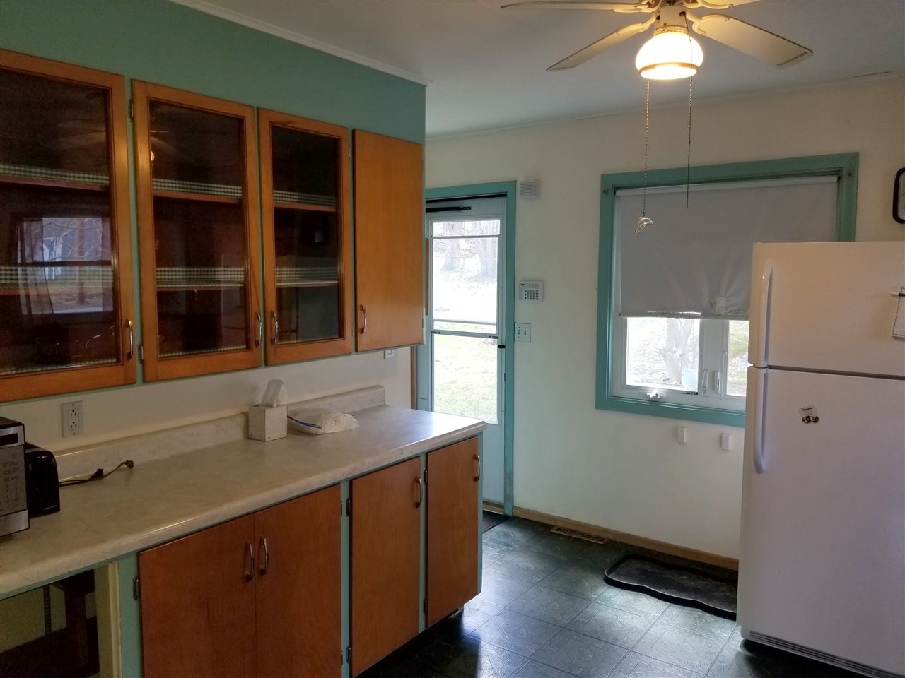 27 Rundlett Street Concord, NH 03301 - Photo 11 of 29 Gallery Image 11