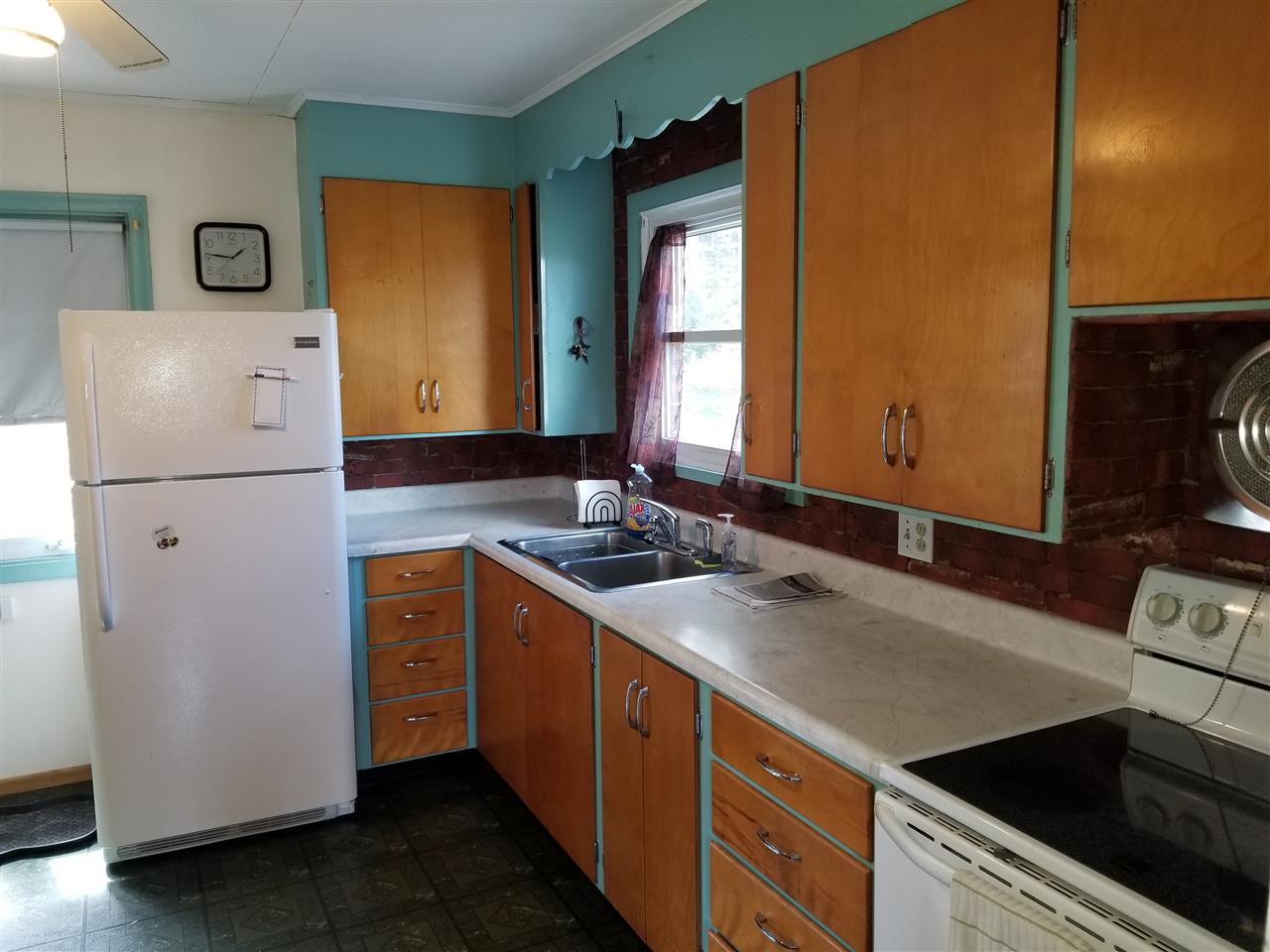 27 Rundlett Street Concord, NH 03301 - Photo 12 of 29 Gallery Image 12