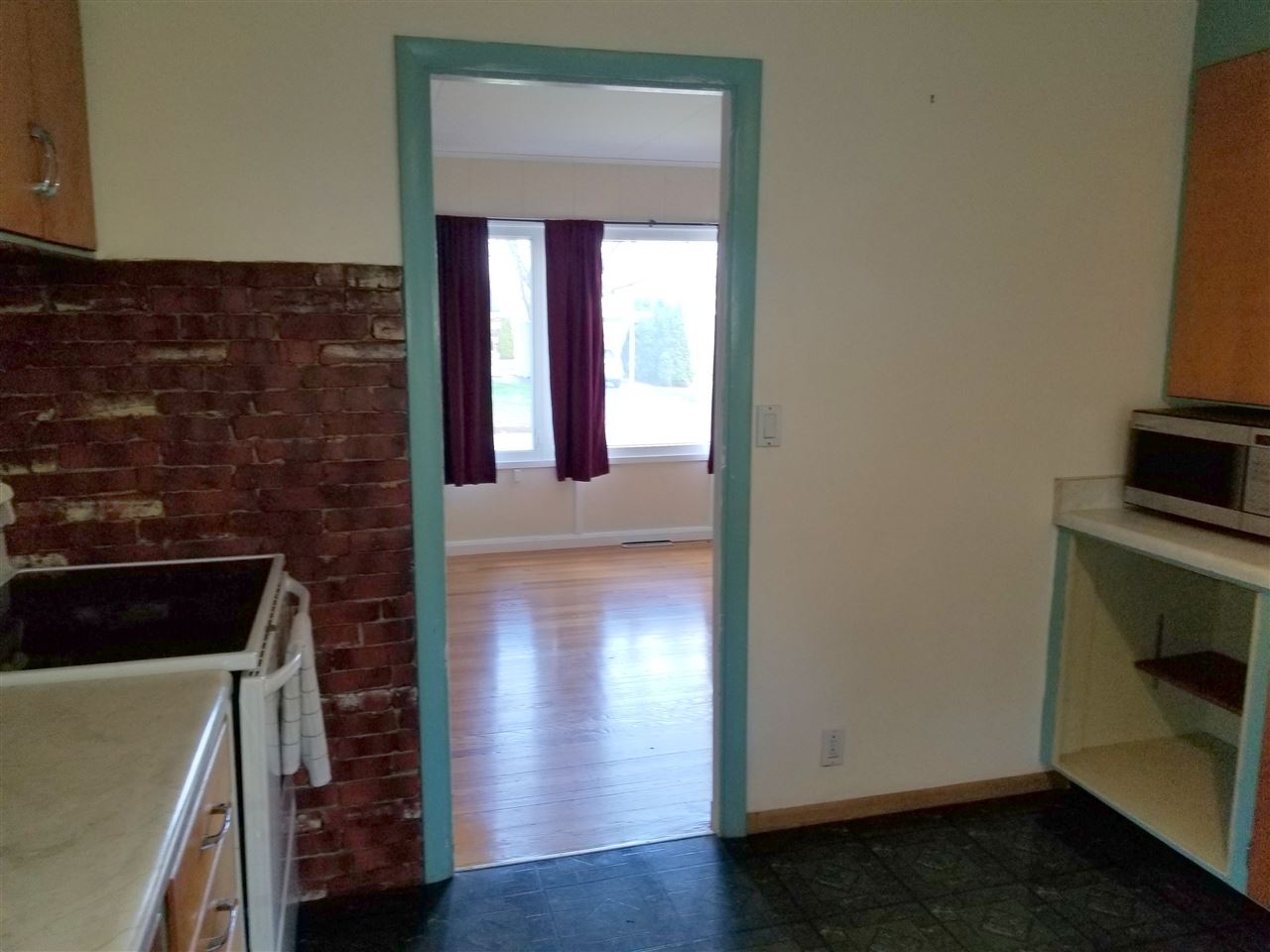 27 Rundlett Street Concord, NH 03301 - Photo 14 of 29 Gallery Image 14