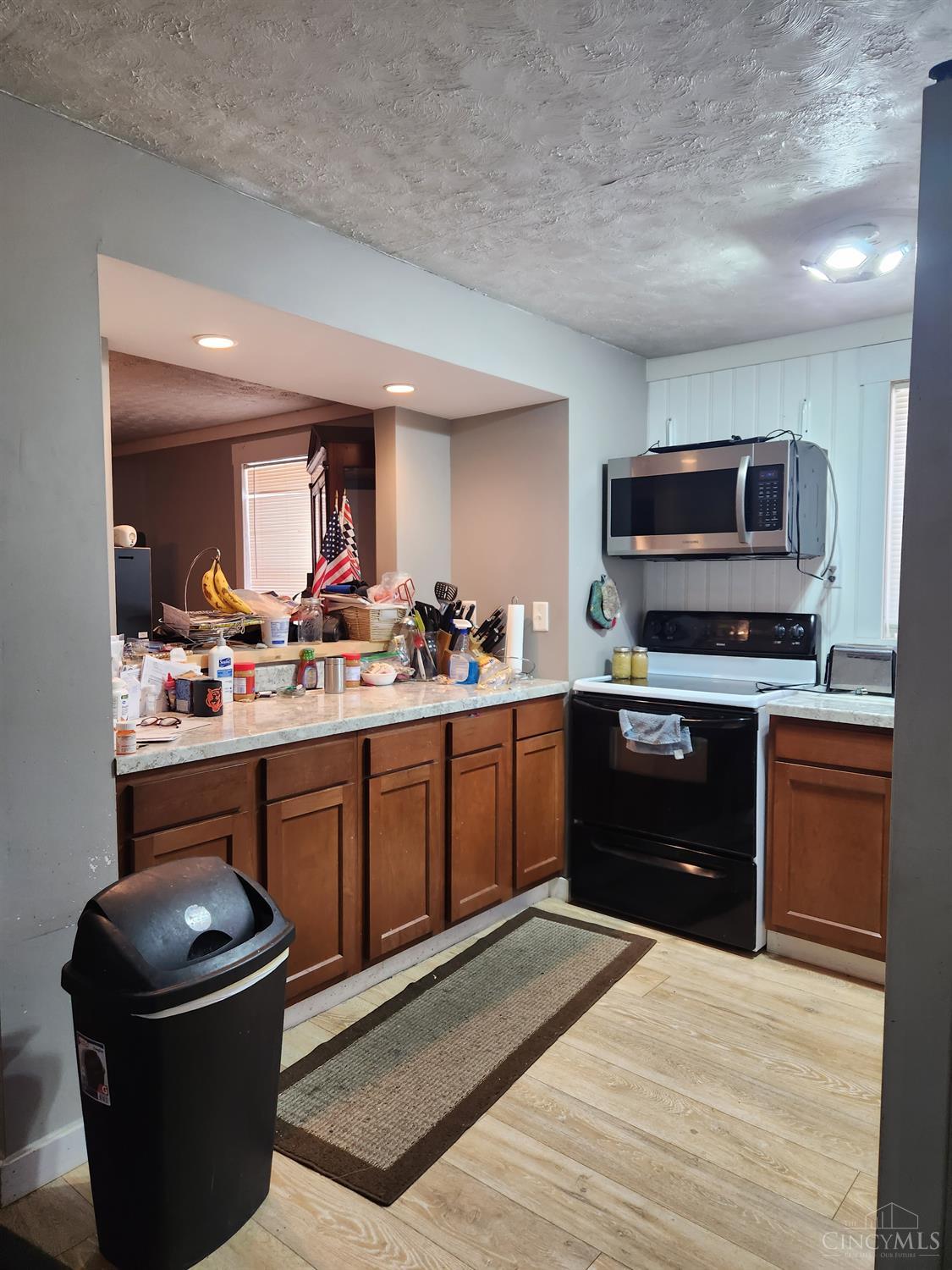 5164 Augspurger Road Hamilton, OH 45011 - Photo 8 of 22 Gallery Image 8