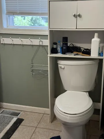 $94,000 | 1450 4th Avenue, Windom, MN 56101