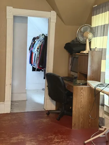 $94,000 | 1450 4th Avenue, Windom, MN 56101