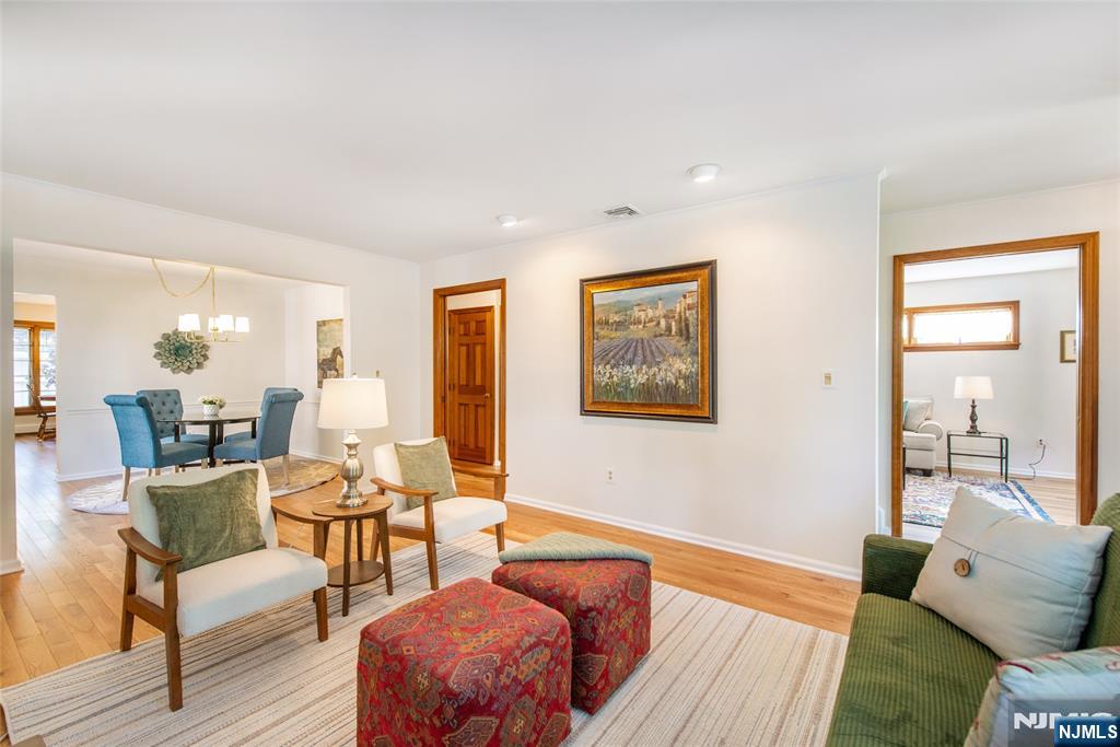 165 West Passaic Avenue Rutherford, NJ 07070 - Photo 5 of 42