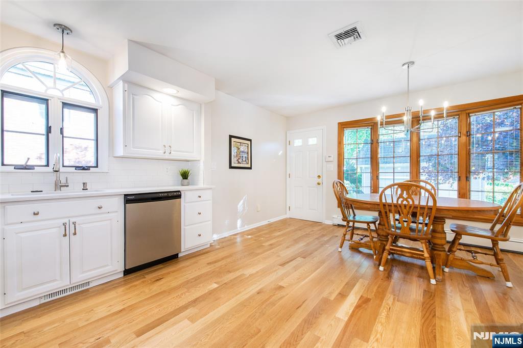 165 West Passaic Avenue Rutherford, NJ 07070 - Photo 10 of 42