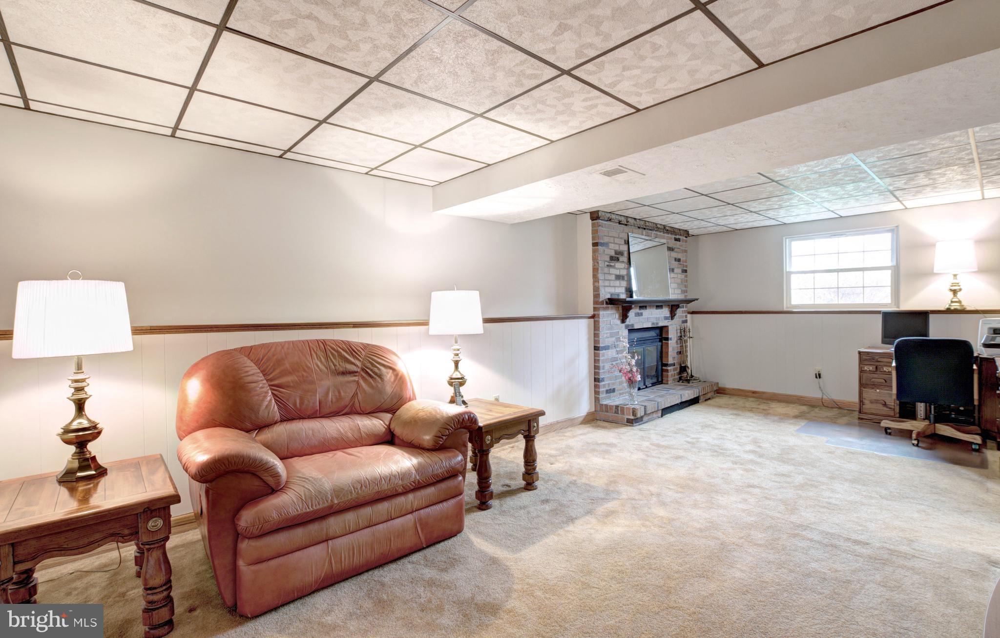 8279 Wold Den Court Springfield, VA 22153 - Photo 24 of 27 Family Room