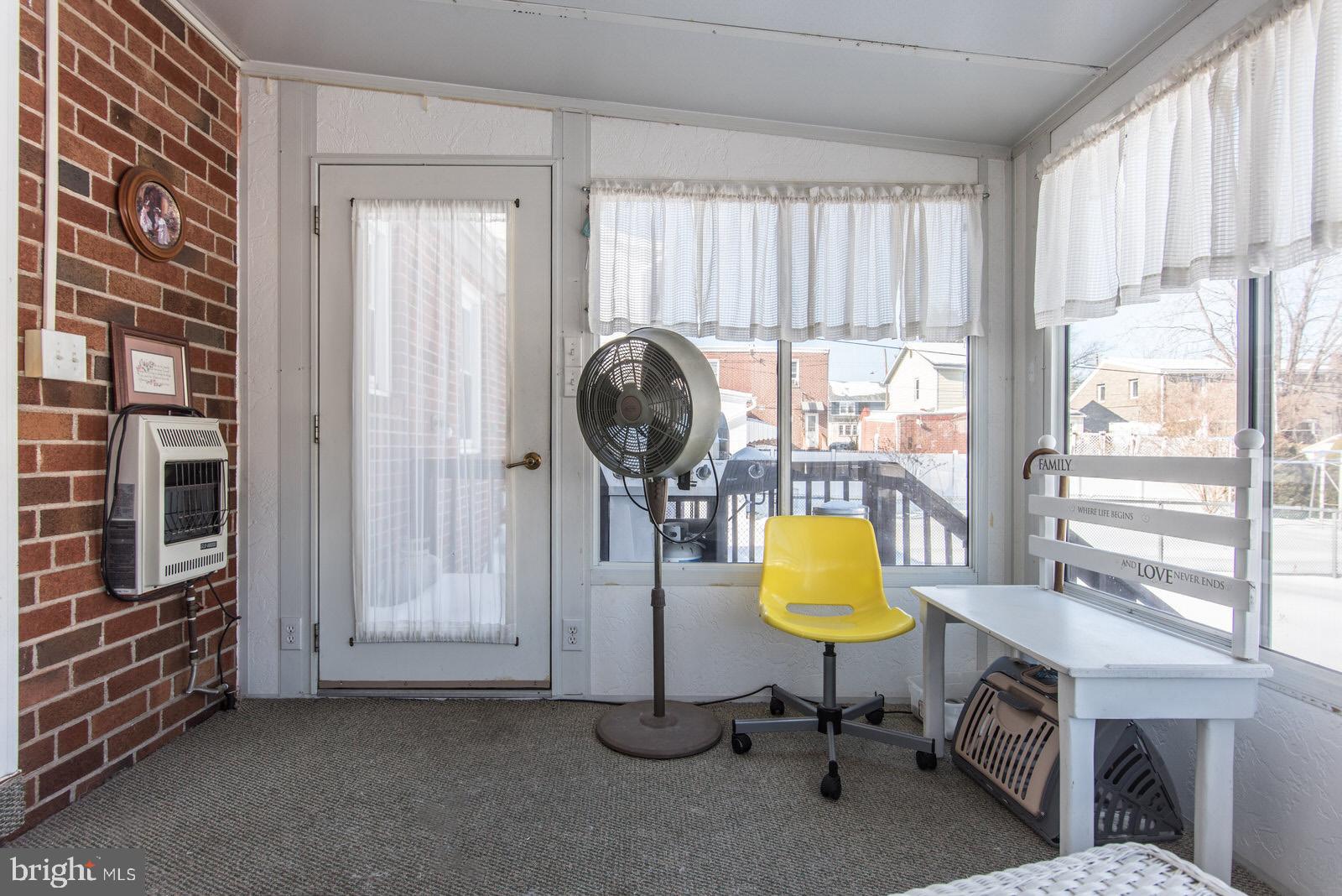 913 Afton Street Philadelphia, PA 19111 - Photo 25 of 33