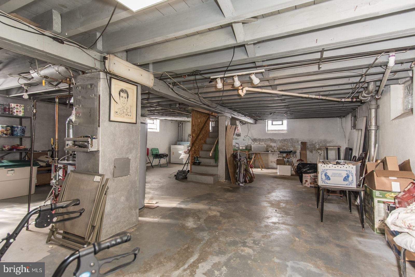 913 Afton Street Philadelphia, PA 19111 - Photo 33 of 33