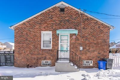 913 Afton Street Philadelphia, PA 19111 - Photo 5 of 33