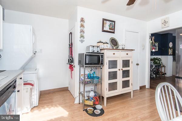 913 Afton Street Philadelphia, PA 19111 - Photo 10 of 33