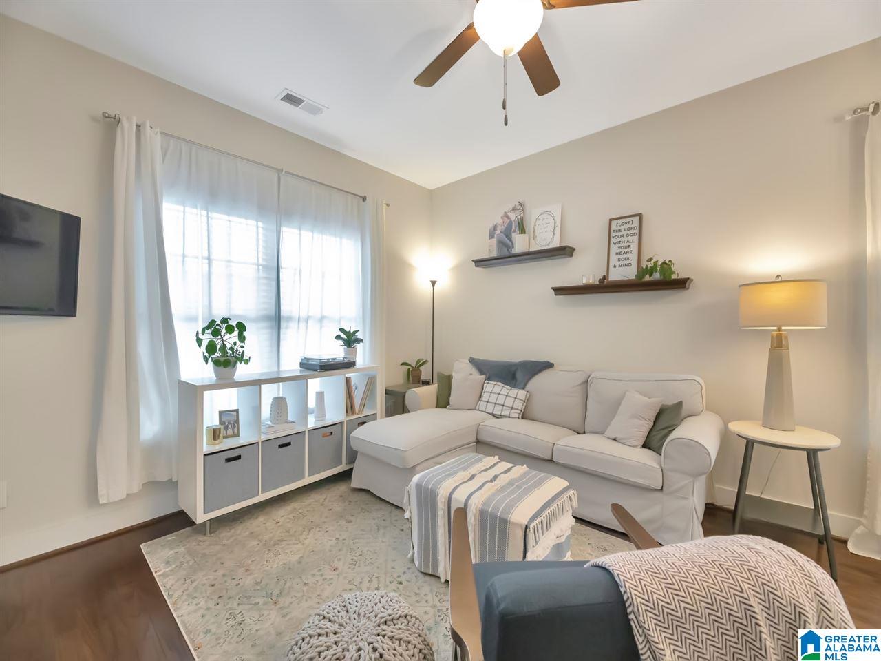 4360 Ridgemont Circle Birmingham, AL 35244 - Photo 3 of 20