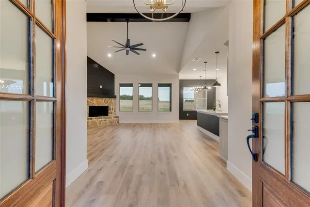 $570,000 | 73 Dove Landing Rd Valley View, Valley View, TX 76272