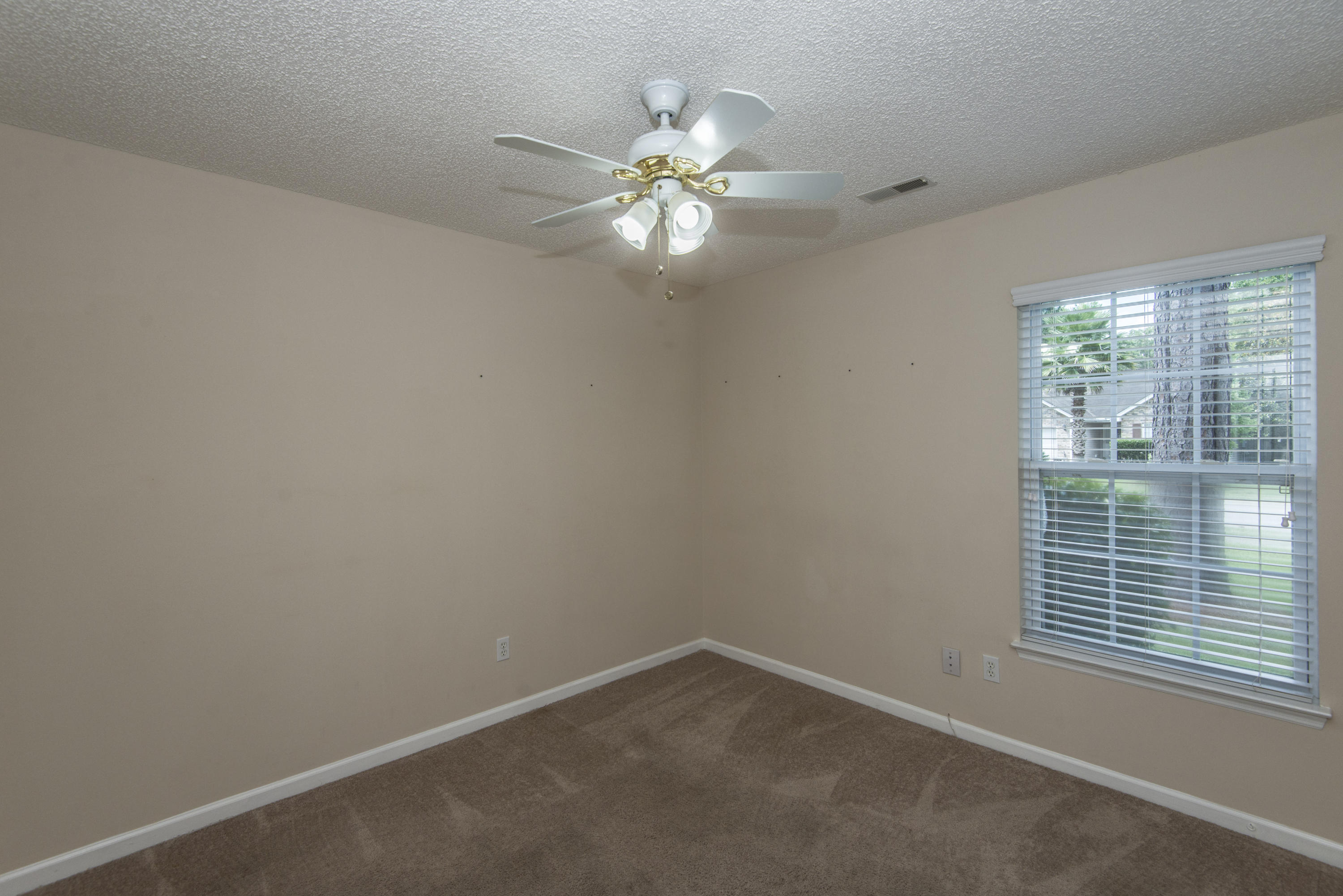 1229 Millbrook Road Summerville, SC 29486 - Photo 21 of 31 _DSC6140