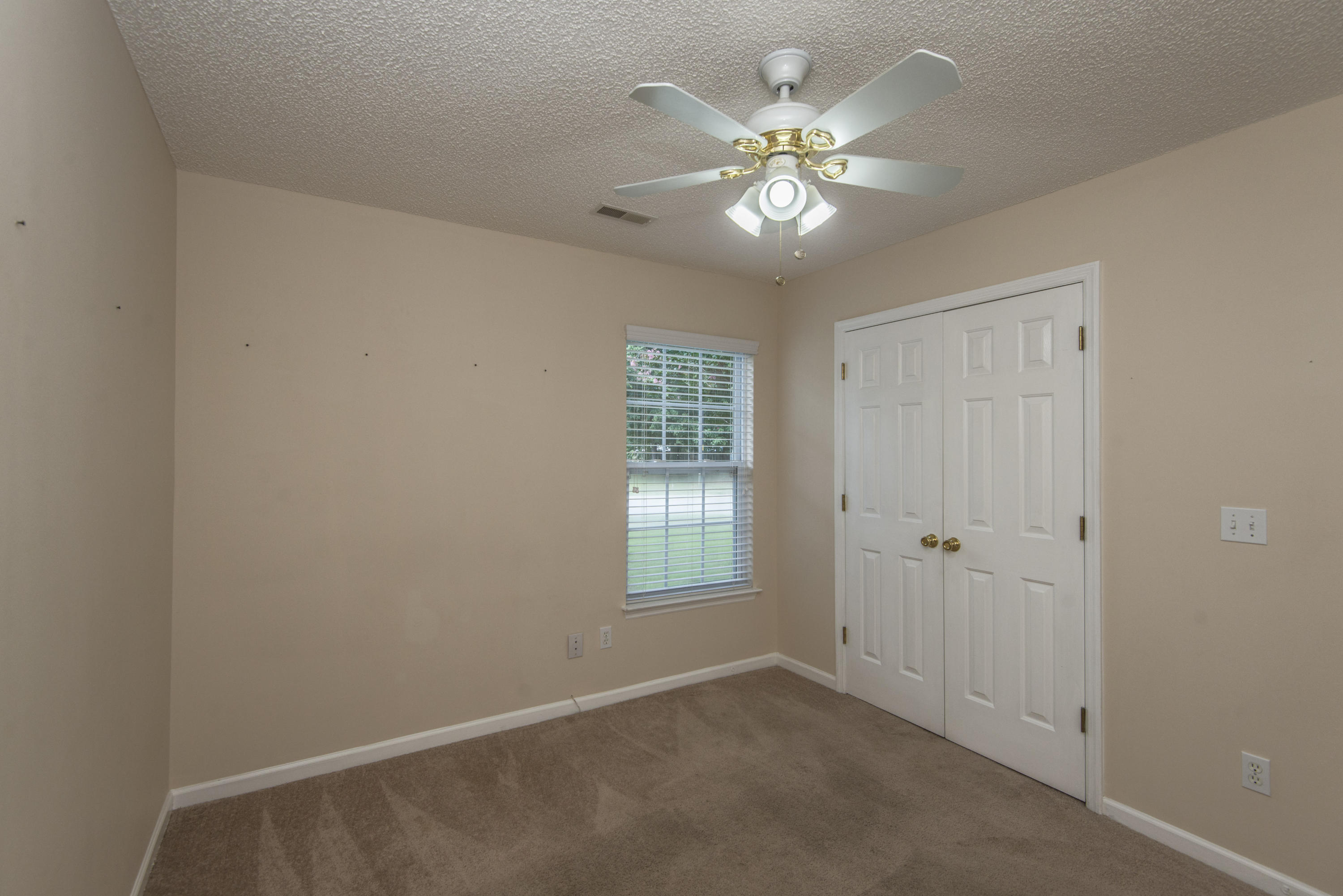 1229 Millbrook Road Summerville, SC 29486 - Photo 22 of 31 _DSC6142