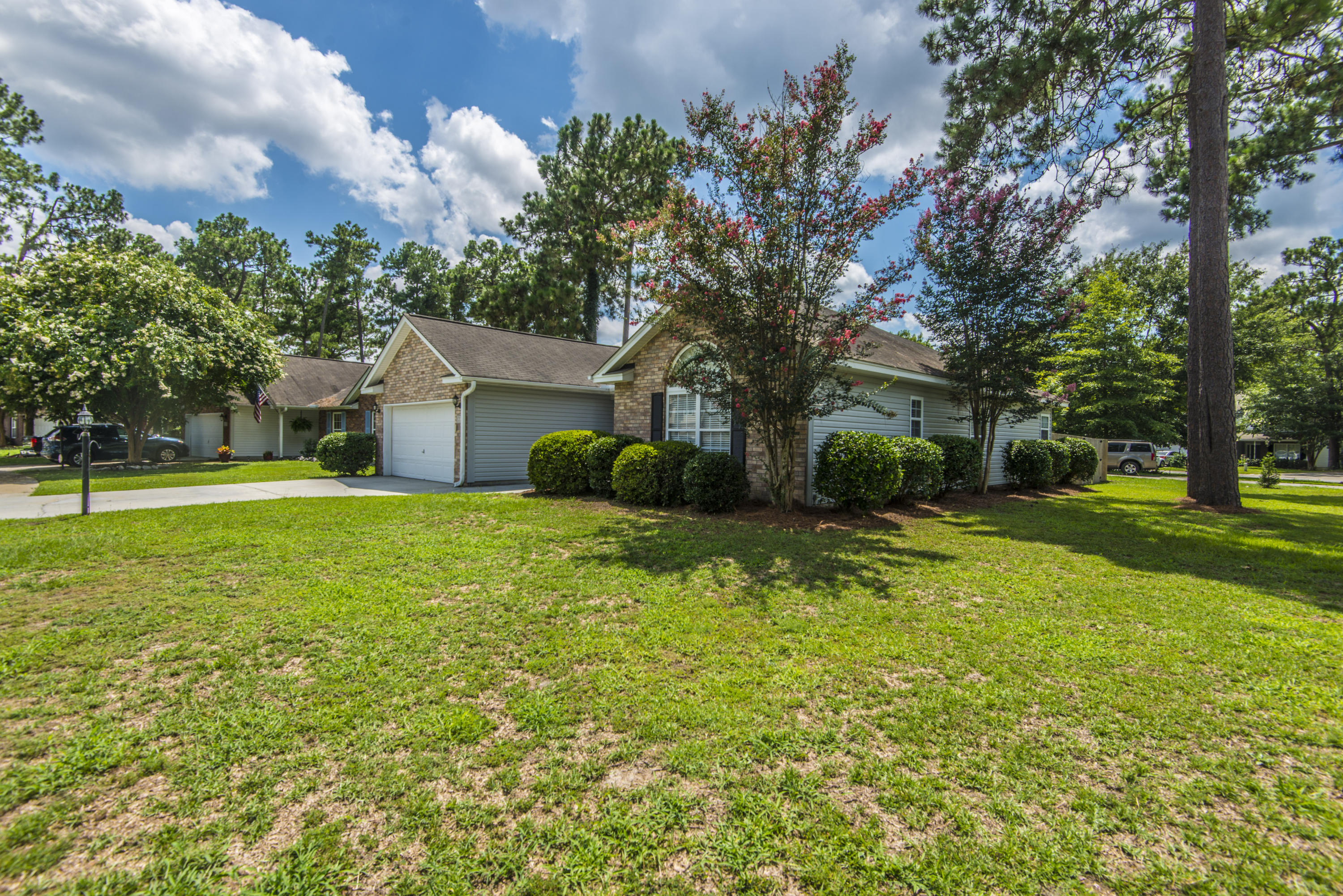1229 Millbrook Road Summerville, SC 29486 - Photo 29 of 31 _DSC6098