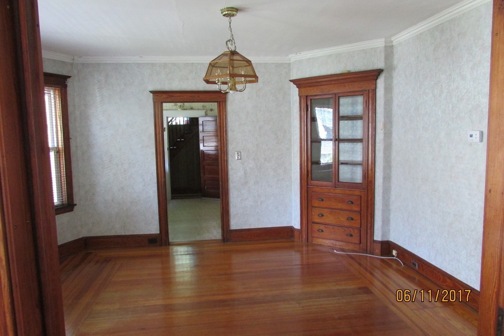 90-92 Butler Road Quincy, MA 02169 - Photo 5 of 19 Gallery Image 5