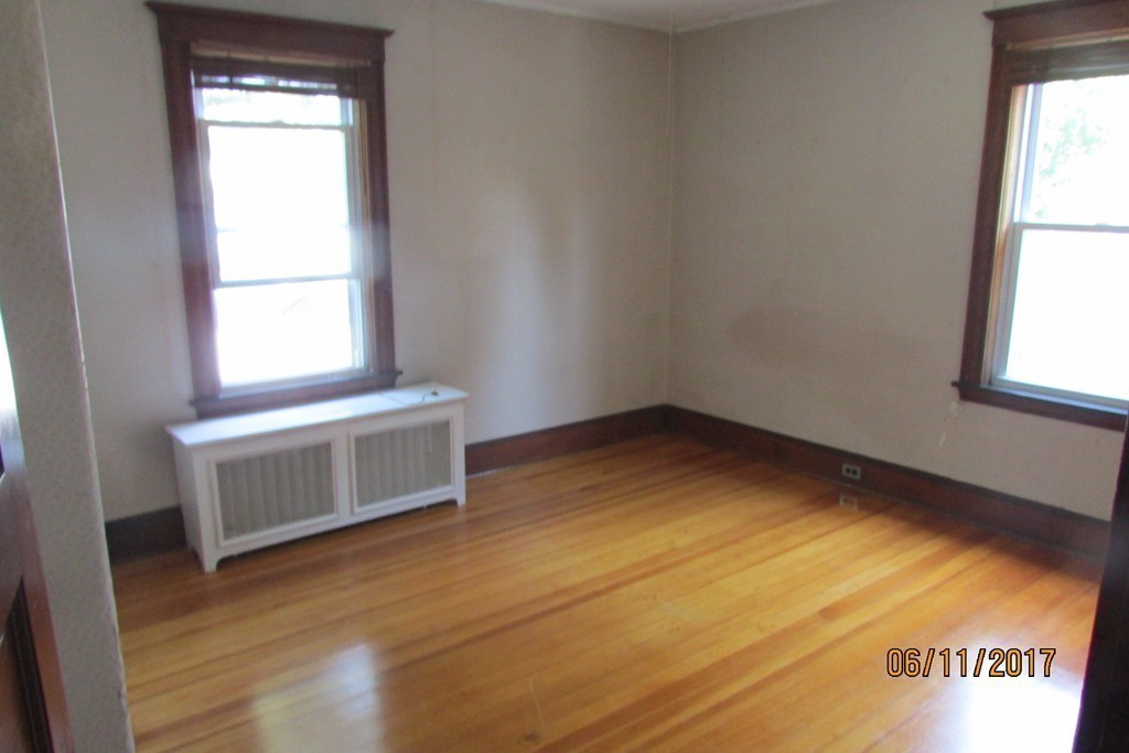 90-92 Butler Road Quincy, MA 02169 - Photo 6 of 19 Gallery Image 6