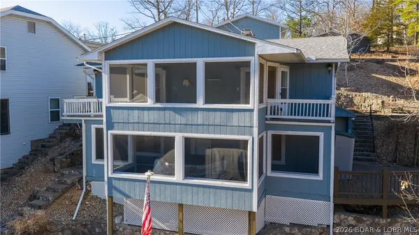 $644,000 | 830 Shawnee View Drive, Sunrise Beach, MO 65079