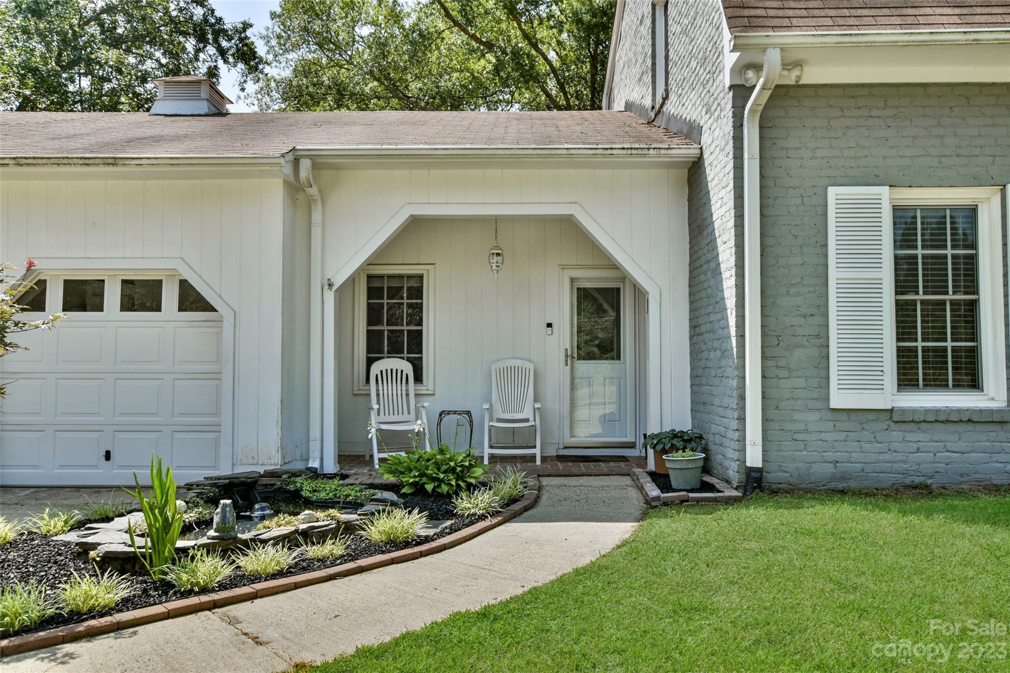3199 Greenwood Road Rock Hill, SC 29730 - Photo 3 of 33 a front view of a house with garden