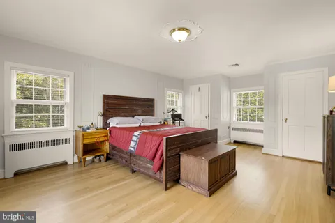 $6,200 | 5135 Massachusetts Avenue, Bethesda, MD 20816