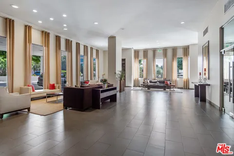 $950,000 | 10501 Wilshire Boulevard, Unit 1007, Los Angeles, CA 90024