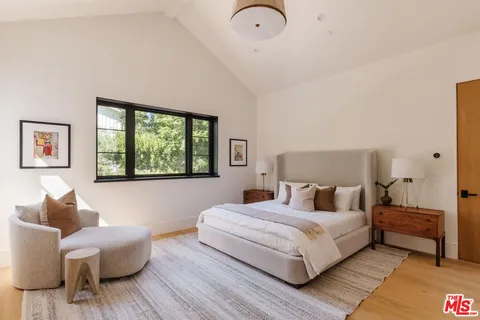 $17,726,000 | 13164 Boca De Canon Lane, Los Angeles, CA 90049