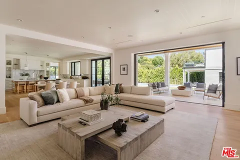 $17,726,000 | 13164 Boca De Canon Lane, Los Angeles, CA 90049