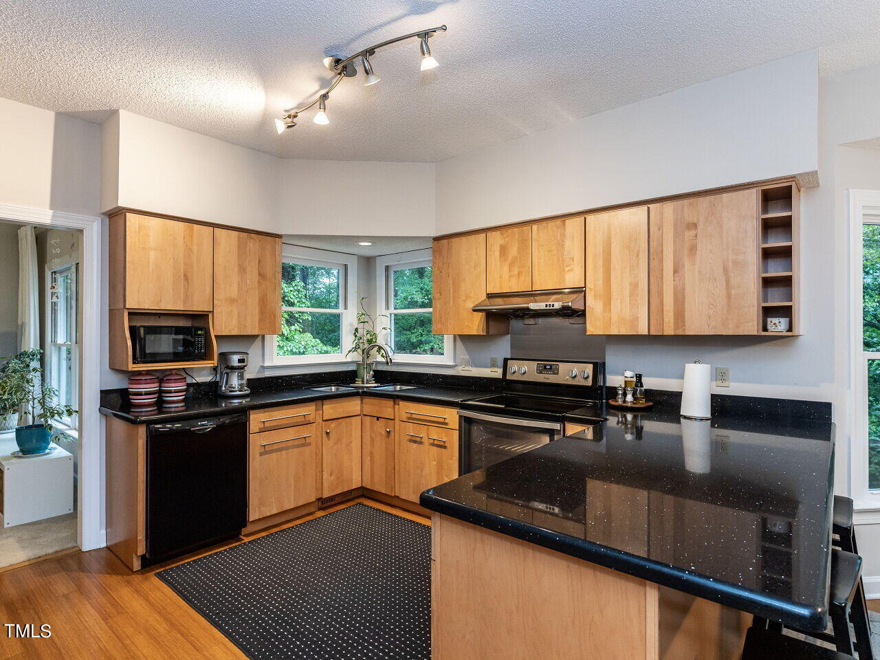 5421 Bakers Mill Road Durham, NC 27707 - Photo 10 of 38 Kitchen