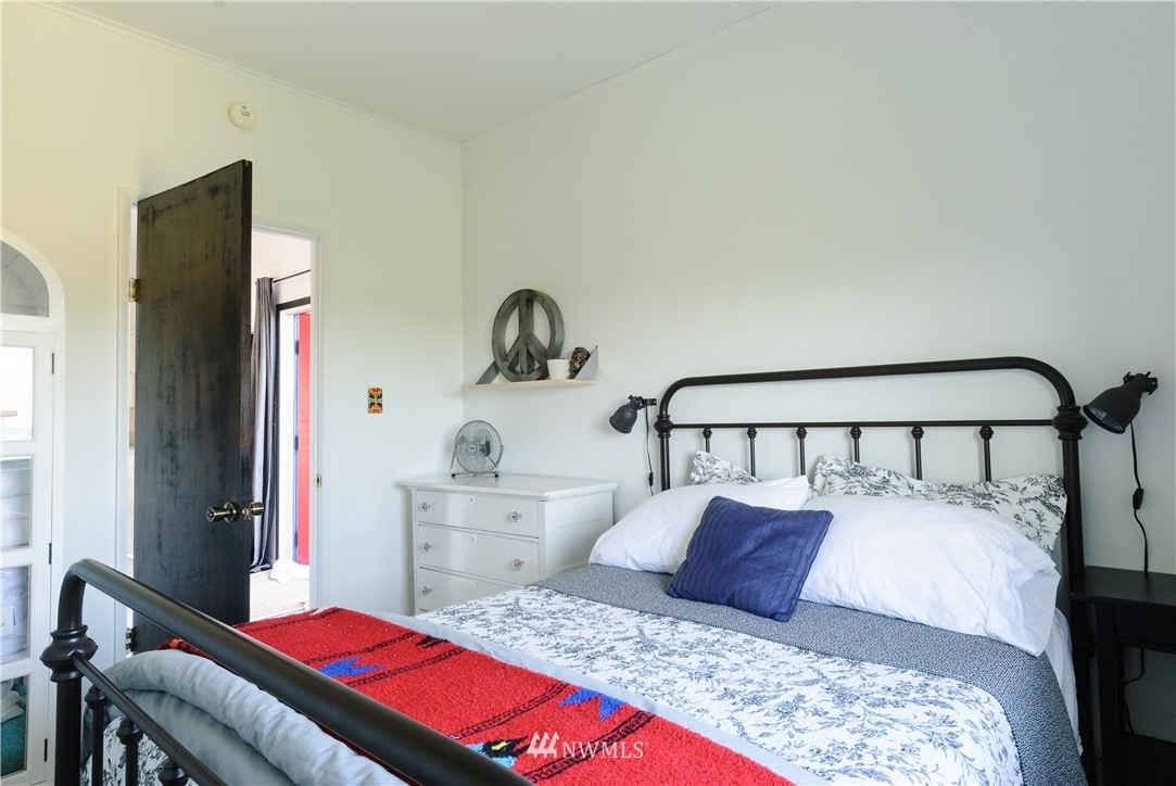 13230 State Rte 20 Coupeville, WA 98239 - Photo 9 of 25 Gallery Image 9