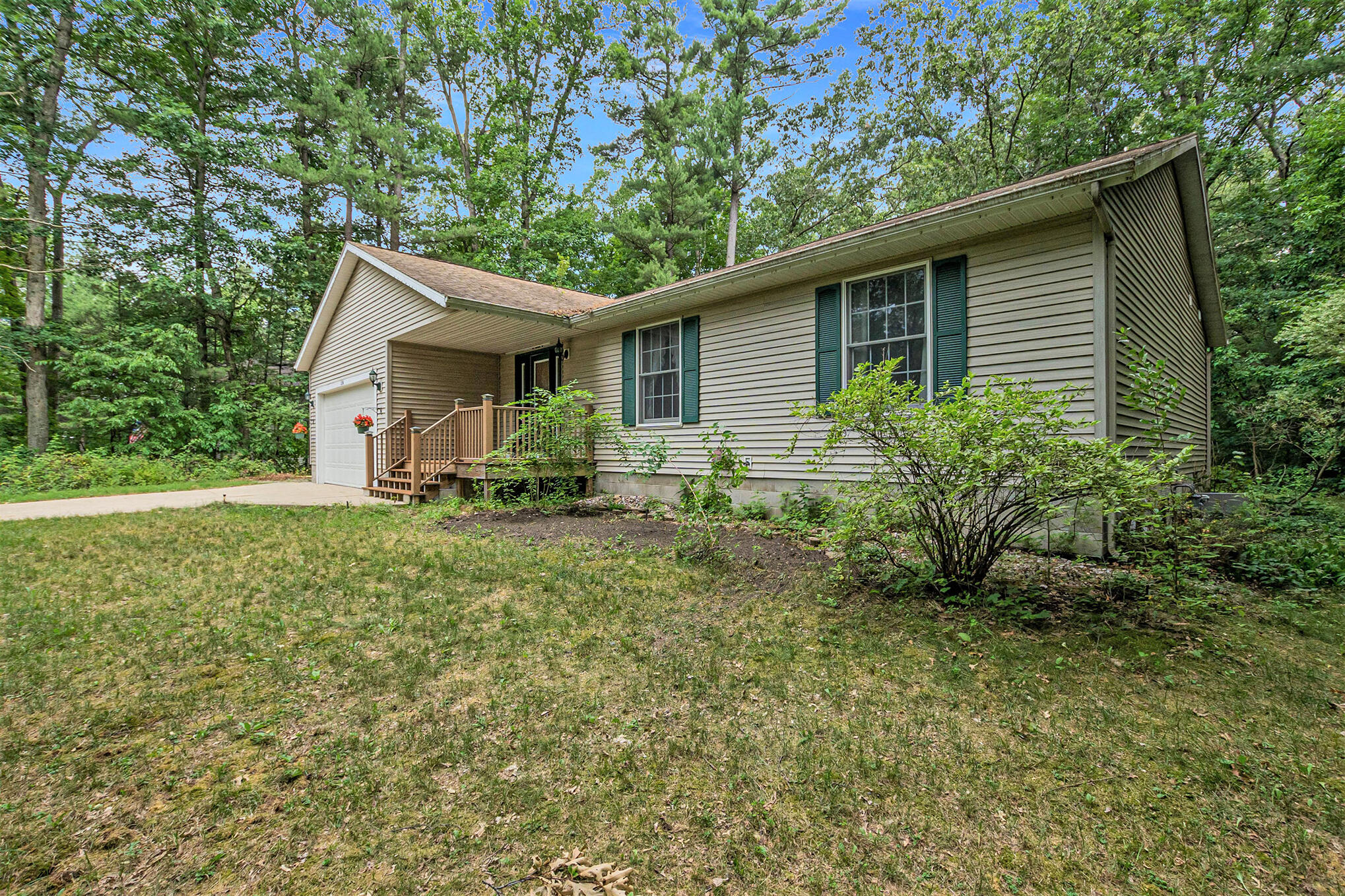2694 East River Road Twin Lake, MI 49457 - Photo 3 of 25 DSC08736
