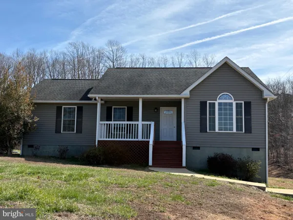 $395,000 | 41 Elizabeth Lane, Louisa, VA 23093