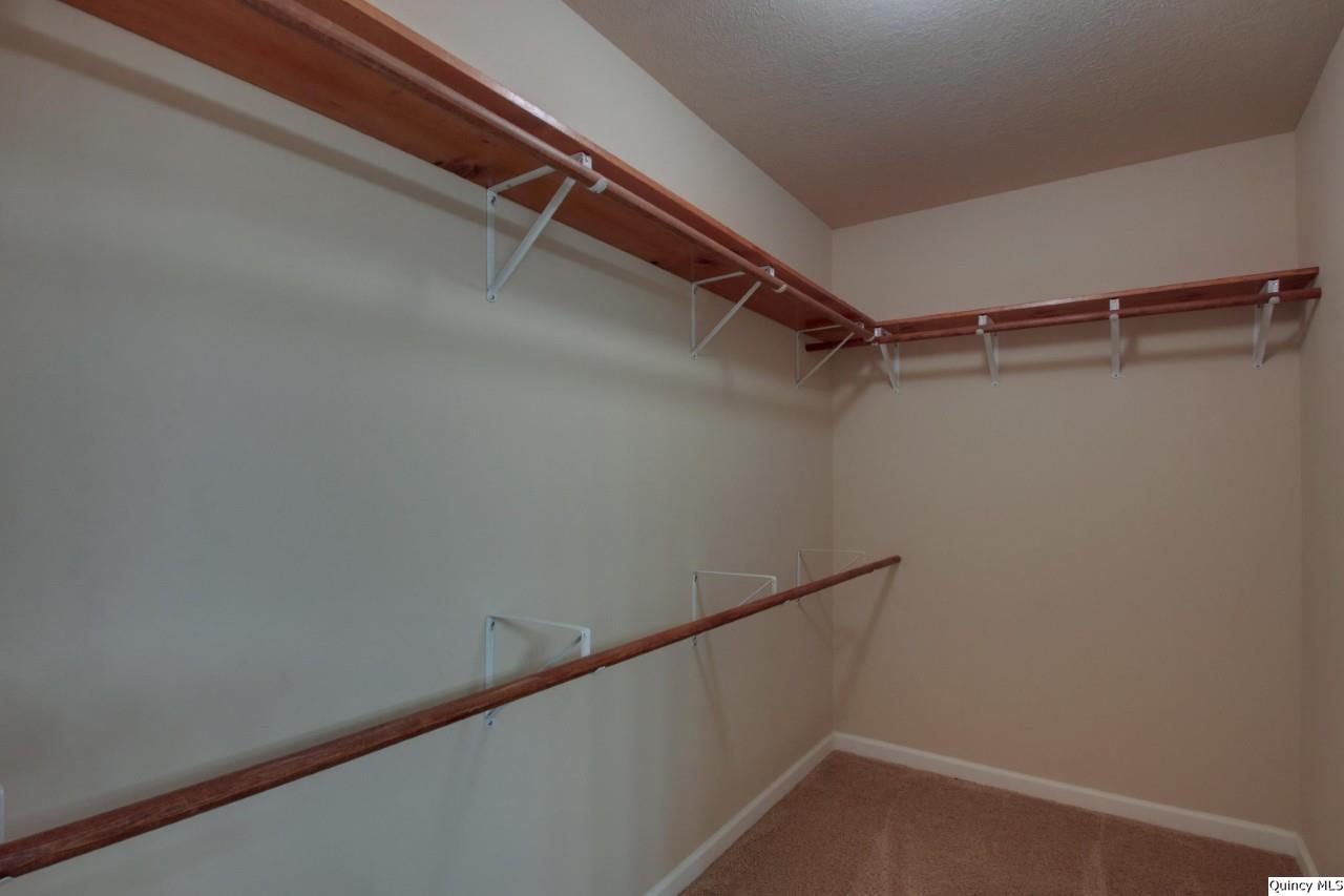 4901 Chestnut Street Quincy, IL 62305 - Photo 19 of 26