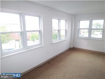 3836 Greenacres Road Philadelphia, PA 19154 - Photo 6 of 12 View