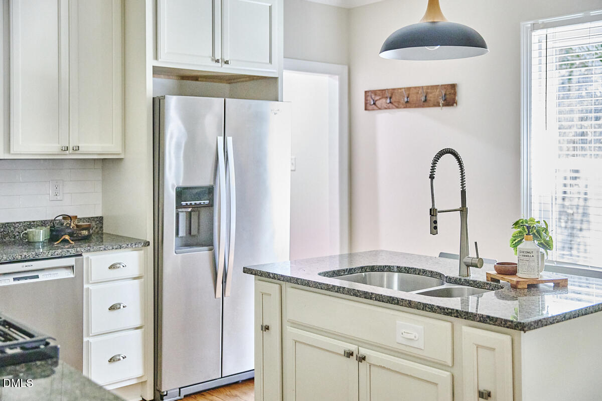 2203 Chapel Hill Road Durham, NC 27707 - Photo 30 of 61