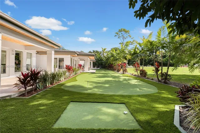 $30,000 | 4144 Pinta Court, Coral Gables, FL 33146