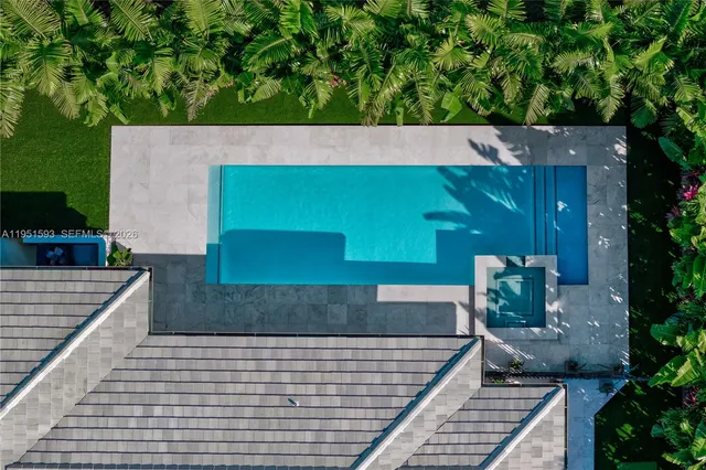 $30,000 | 4144 Pinta Court, Coral Gables, FL 33146