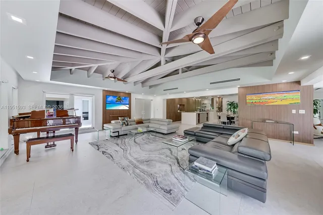 $30,000 | 4144 Pinta Court, Coral Gables, FL 33146