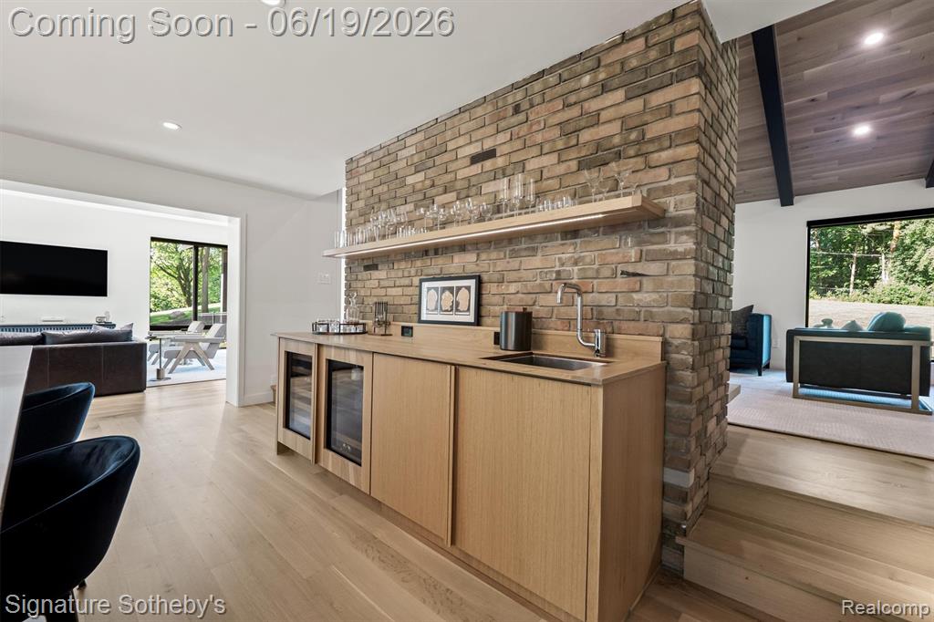 4340 Charing Cross Road Bloomfield Hills, MI 48304 - Photo 12 of 33