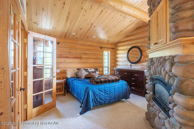 $3,200,000 | 244-245 Black Mountain Lane, Alpine, WY 83128