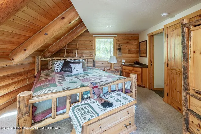 $3,200,000 | 244-245 Black Mountain Lane, Alpine, WY 83128