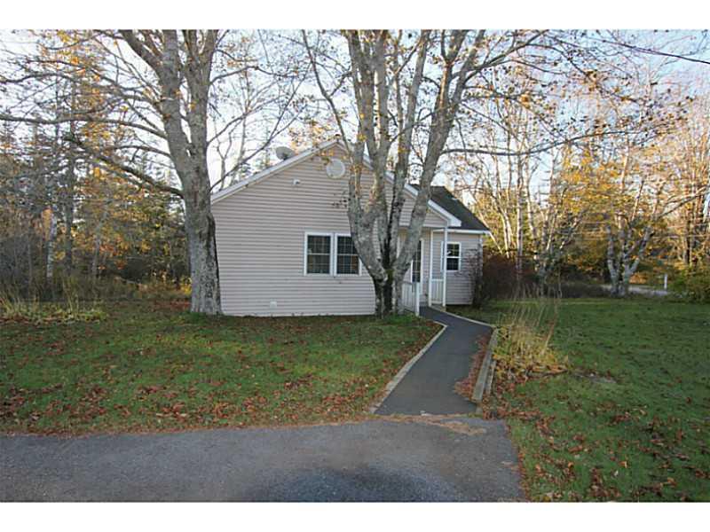 456 Sunset Road Deer Isle, ME 04627 - Photo 20 of 25 Exterior Front.