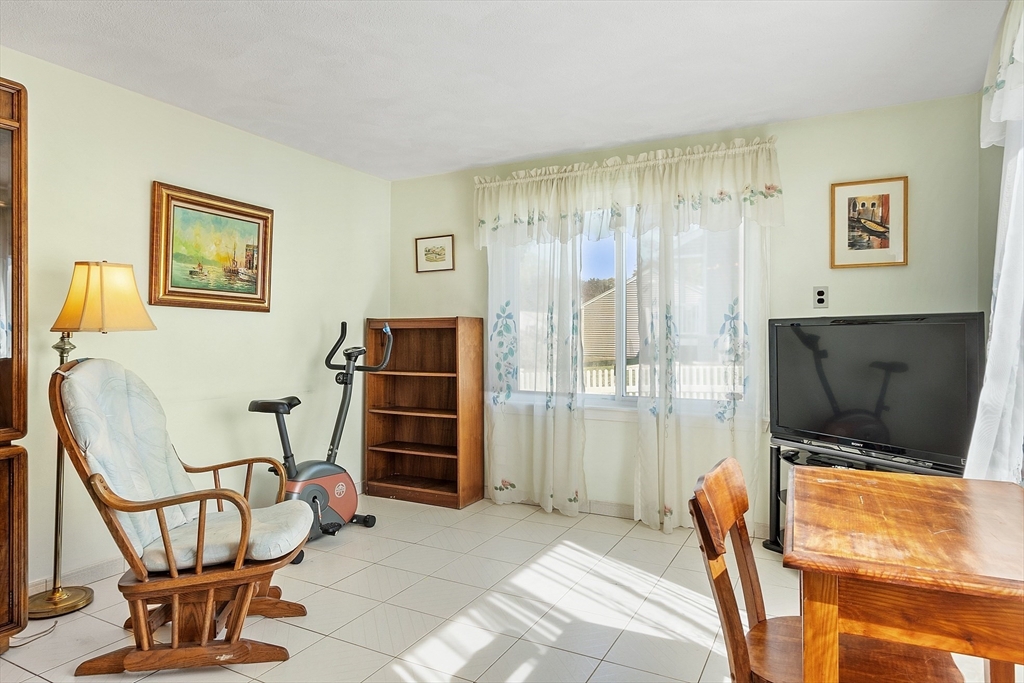 19 Evans Road Stoneham, MA 02180 - Photo 33 of 41 Gallery Image 33