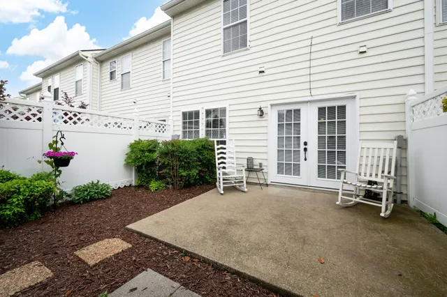 $335,000 | 646 St Jules Lane, Nashville, TN 37211