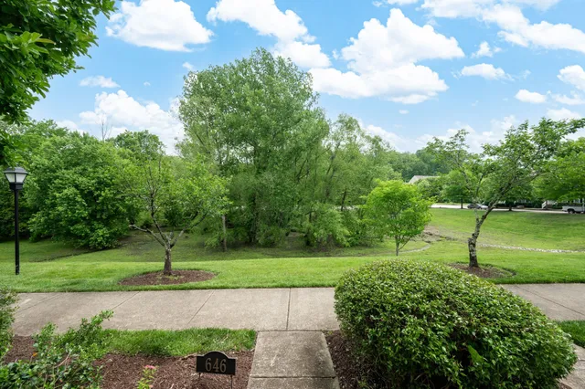 $335,000 | 646 St Jules Lane, Nashville, TN 37211