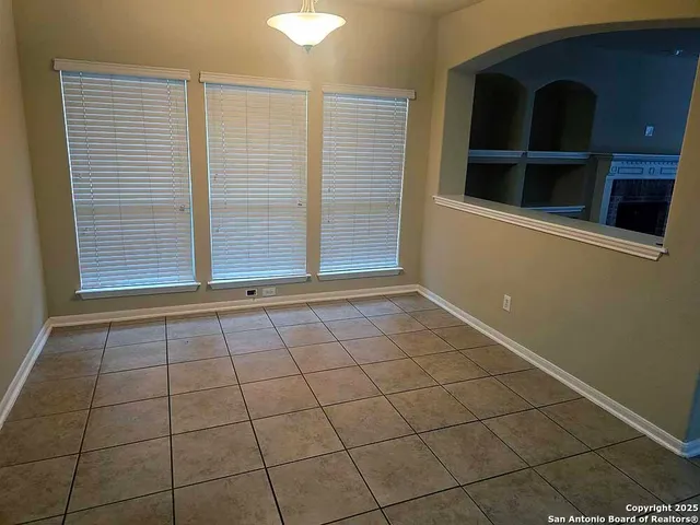 $2,475 | 3326 Gazelle Range, San Antonio, TX 78259