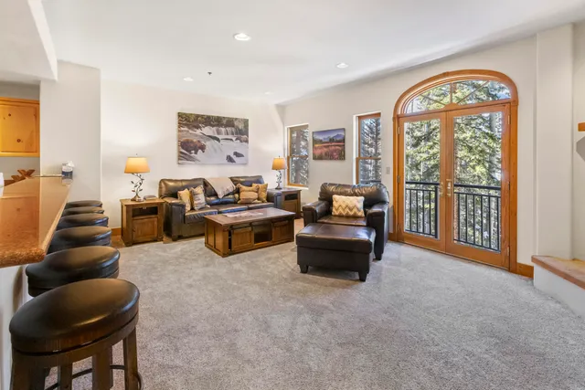 $1,695,000 | 135 San Joaquin Road, Unit 303, Mountain Village, CO 81435