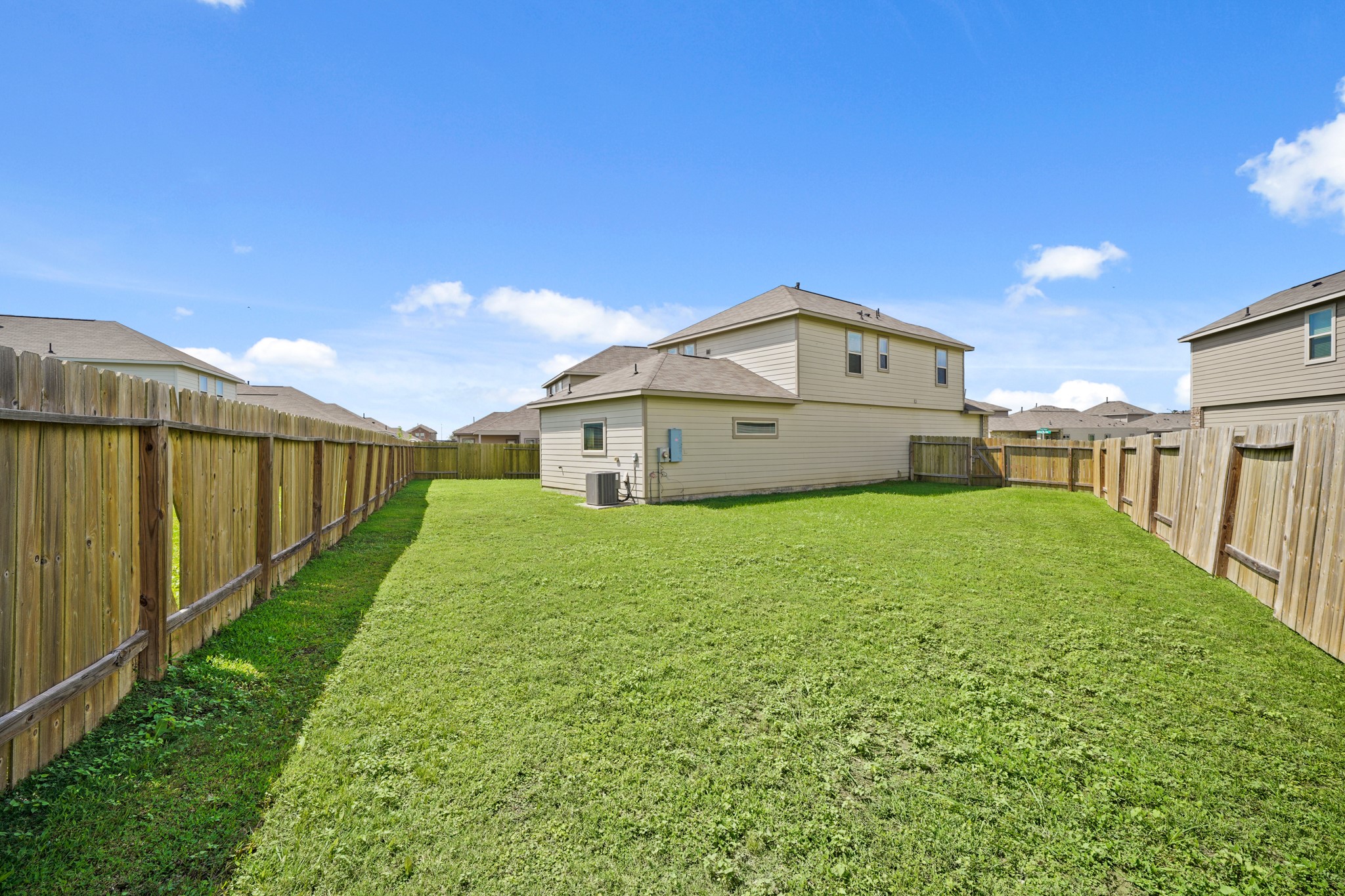13303 Ardery Meadow Drive Houston, TX 77048 - Photo 30 of 33 a view of a house with backyard and garden